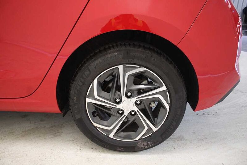 Hyundai i30 1.0 TGDI Klass LR 48V 120