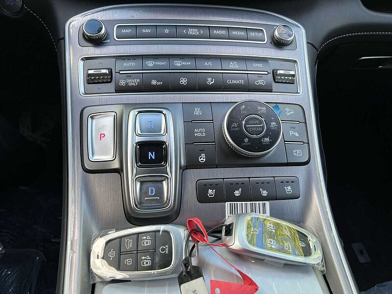 Hyundai Santa Fe Híbrido Enchufable Santa Fe 1.6TGDI PHEV Style 7pl 4WD 6AT
